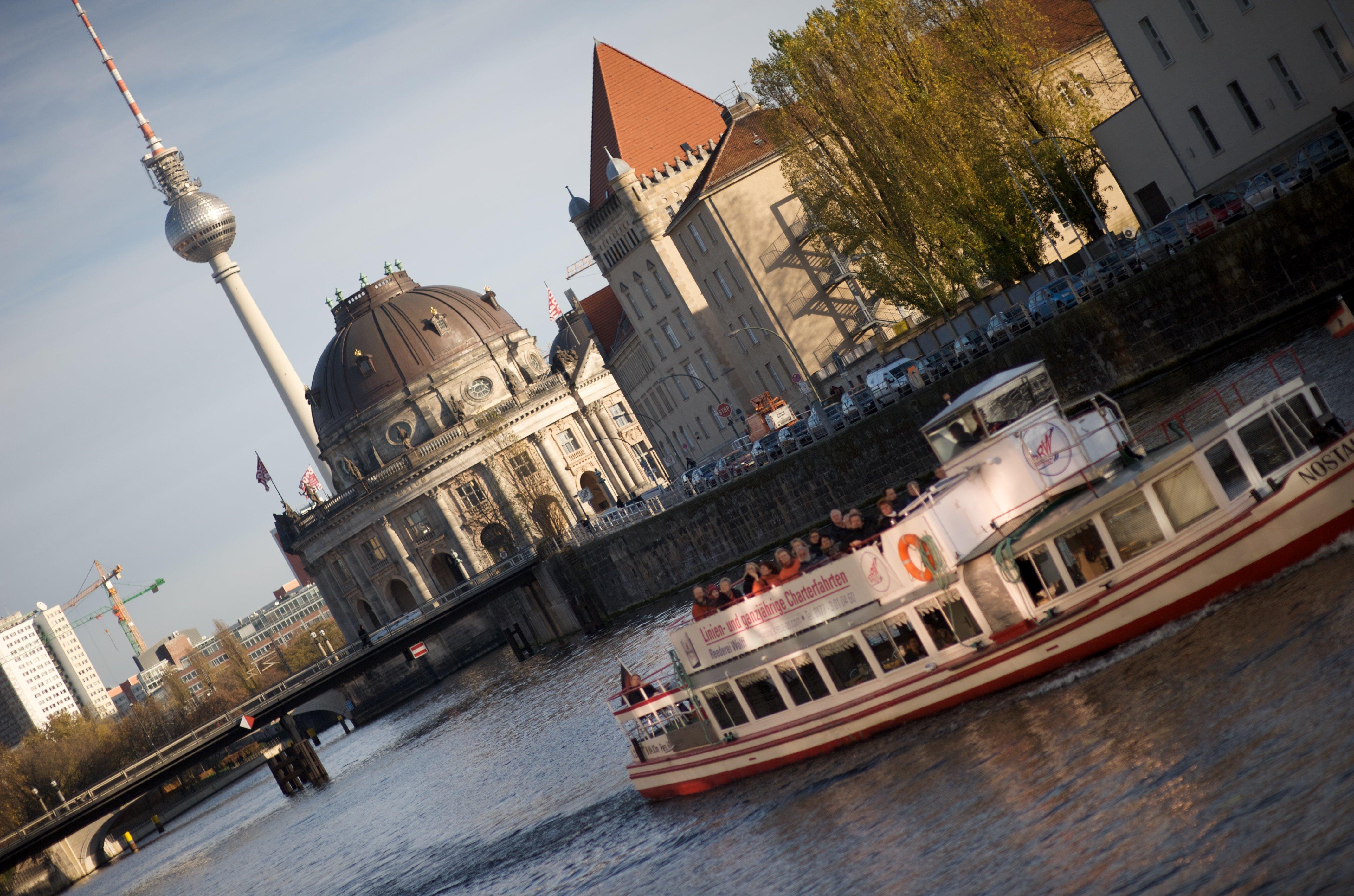 فندق إنتركونتيننتال برلين المظهر الخارجي الصورة The Spree in Berlin
