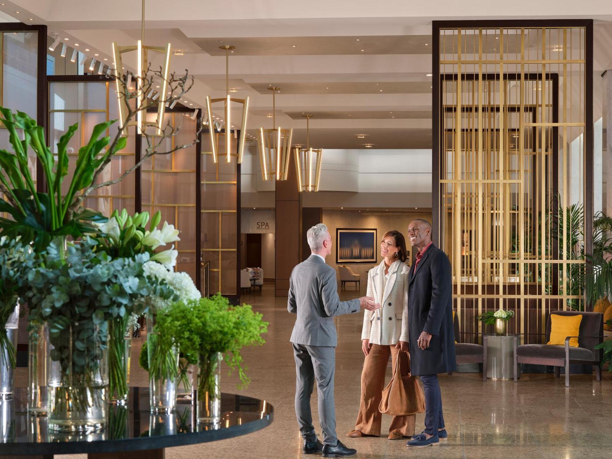 فندق إنتركونتيننتال برلين المظهر الخارجي الصورة The lobby of the InterContinental Dublin