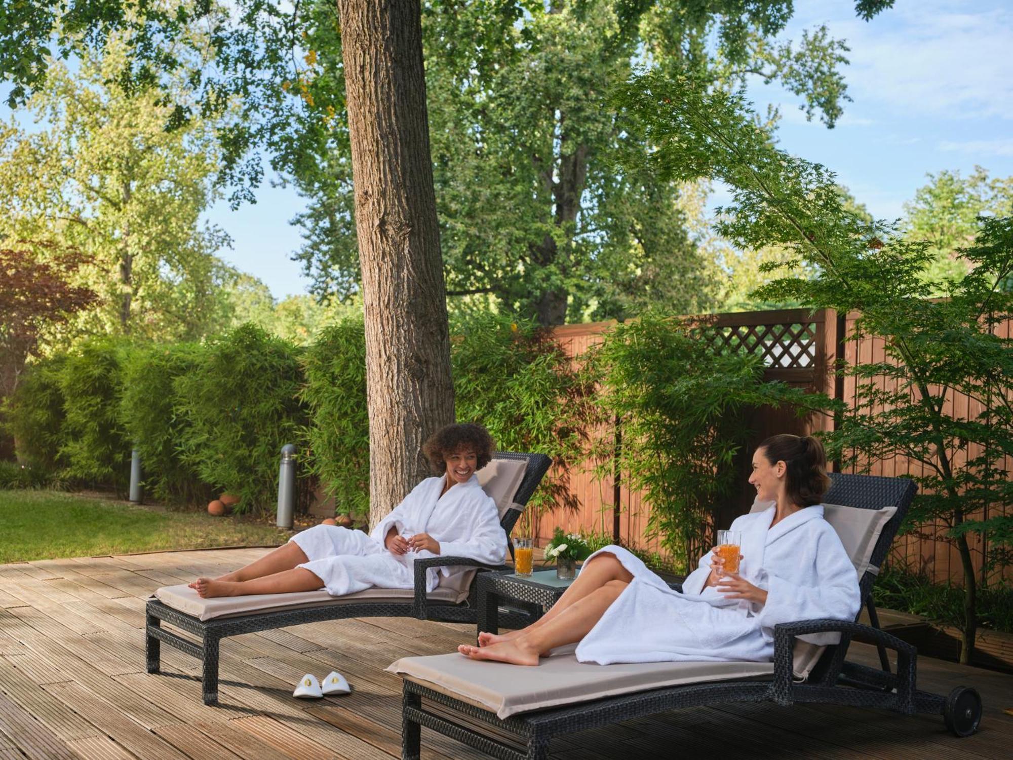 فندق إنتركونتيننتال برلين المظهر الخارجي الصورة Spa at The Lodge at Sun Valley Resort
